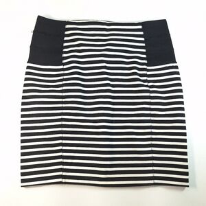 Dynamite White Black Striped Stretch Pencil Mini Skirt, Small